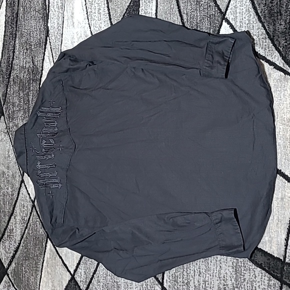 AFFLICTION EMBROIDERED BUTTON-DOWN BLACK LONG-SLEEVE SHIRT - Picture 1 of 16